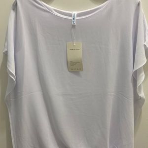 NWT- NEINEIWU, White chiffon Top Blouse. Loose Fit
